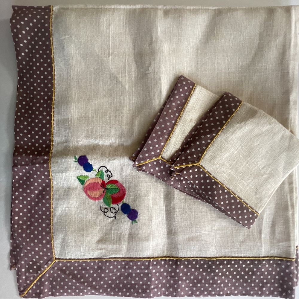 Vintage Square Tablecloth and Napkins